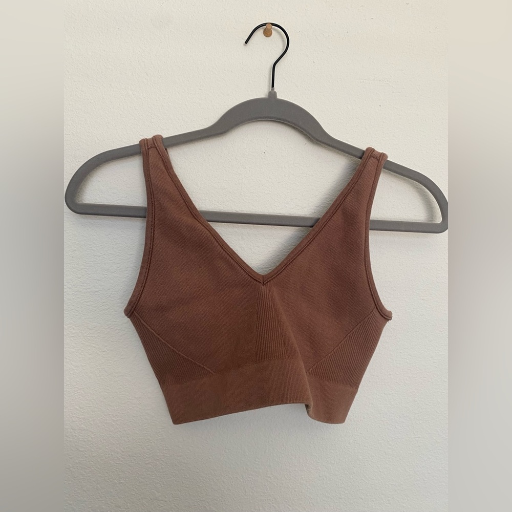 Everlane Work Out Set - Picture 4 of 7